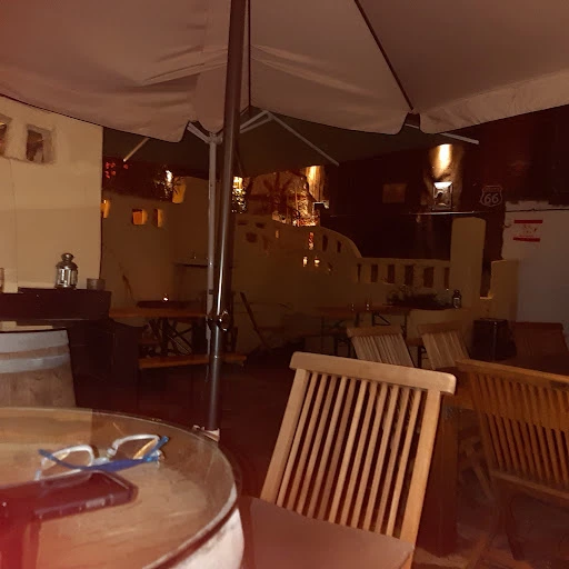 Luise Bar & Cafe photo 8